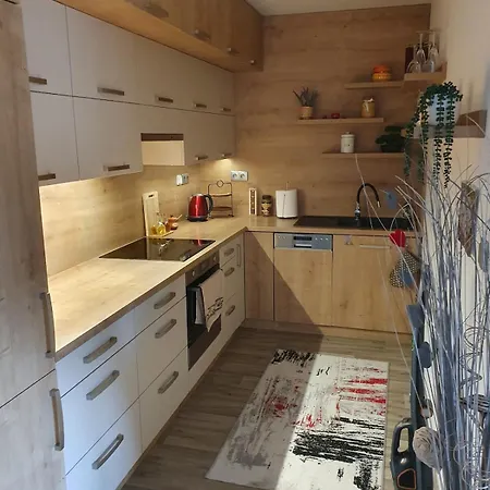 Nyaraló Snehova - Klid A Pohoda *